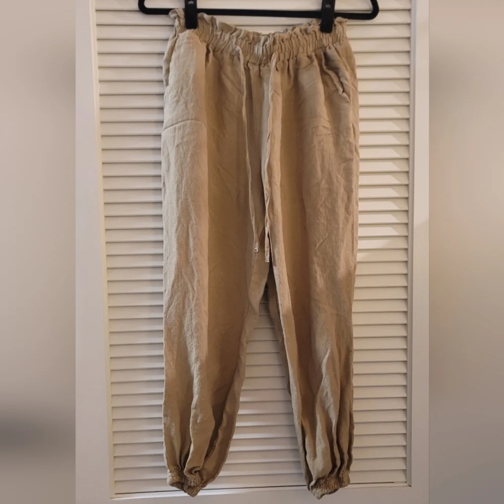 Zara - Tan Loose-Fit Lightweight Jogger Pants With Pockets & Elastic Waistband